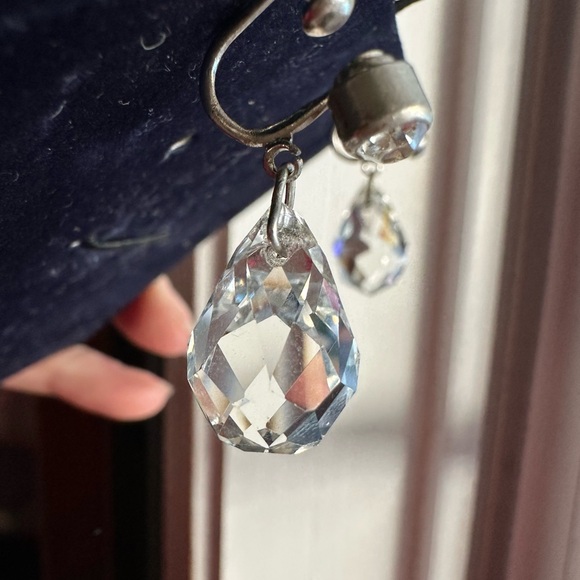 Art Deco Leaded Glass Crystal Teardrop Earrings - Picture 7 of 8